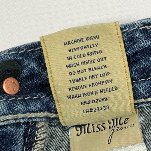 Miss Me Bling Boot Cut Jeans - Size 28 - Picture 15 of 15